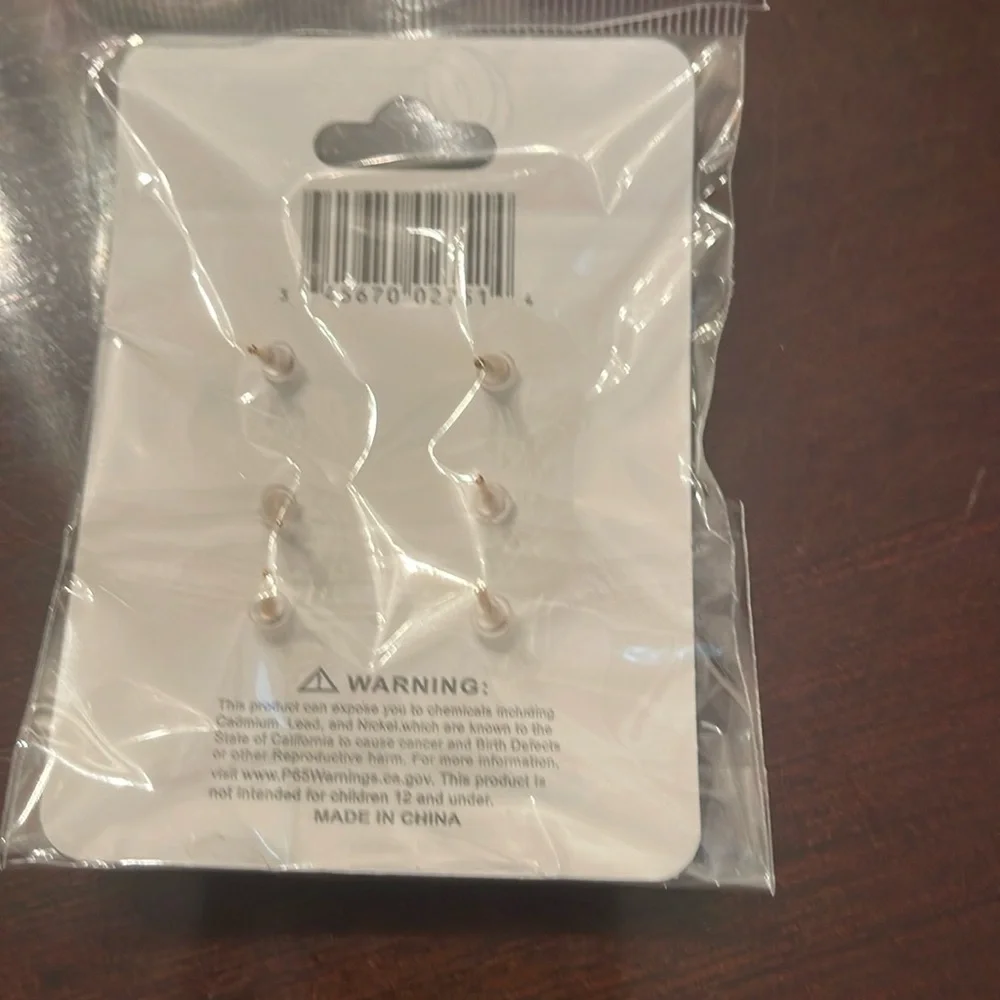 Hello Kitty nwt Earrings Set - three pairs yellow and gold tone